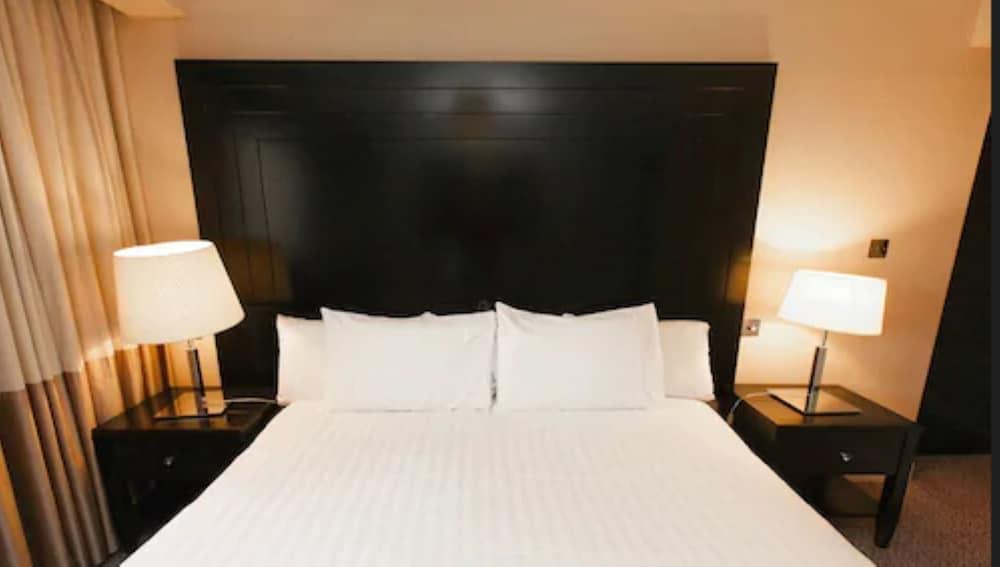 Shamrock Lodge Hotel آثلون المظهر الخارجي الصورة