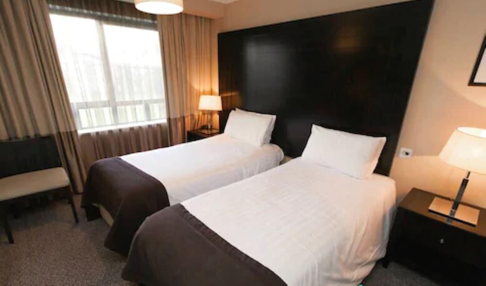 Shamrock Lodge Hotel آثلون المظهر الخارجي الصورة